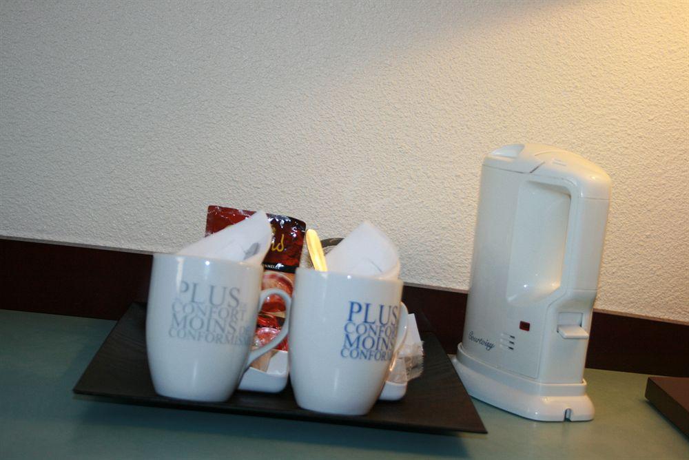 Kyriad Prestige Bordeaux Aeroport Mérignac Екстериор снимка
