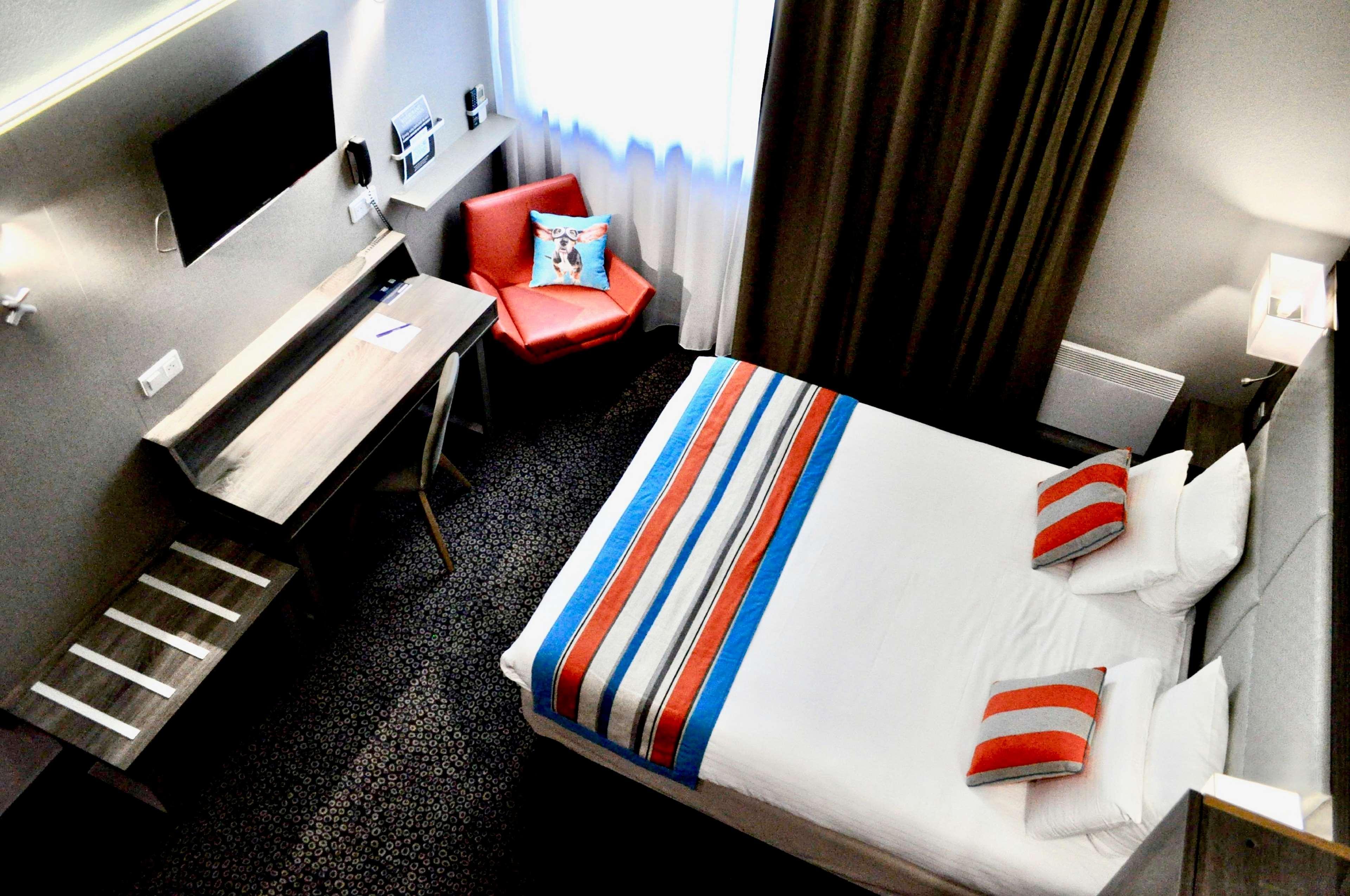 Kyriad Prestige Bordeaux Aeroport Mérignac Екстериор снимка