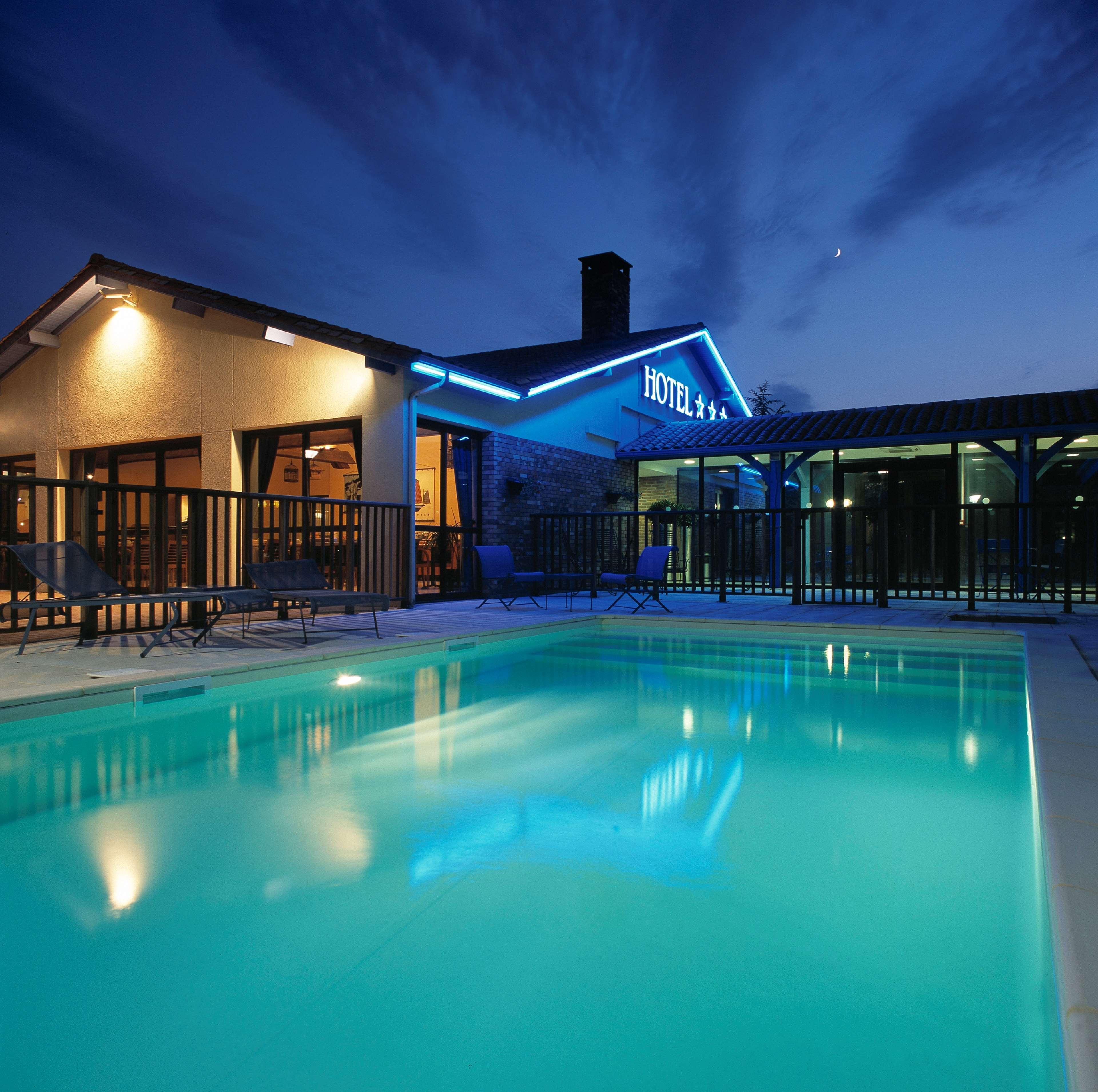 Kyriad Prestige Bordeaux Aeroport Mérignac Екстериор снимка